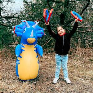 outdoor-rings-cheer-with-tops