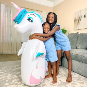 family-bonding-kids-toys-bop-bag-ring-toss-play-experience