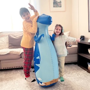 the-dinosaur-raptor-kids-punching-bag-play-experience-full