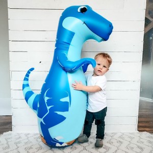 toddlers-and-dinosaurs-kids-inflatable-bop-bag-play-experience-full